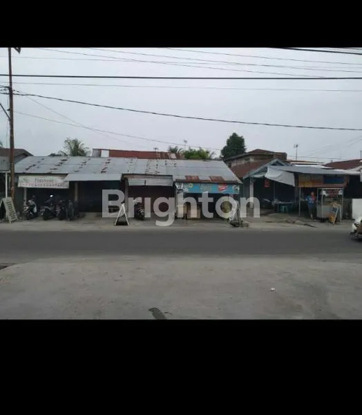 RUMAH + KEDAI DIJUAL