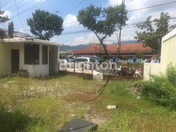 image BANGUNAN BEKAS UNTUK KANTOR (2)