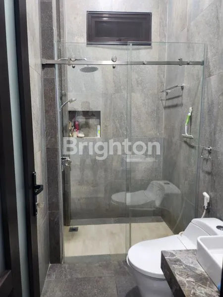 image RUMAH MEWAH DI HELVETIA (8)