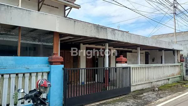 DIJUAL RUMAH DI DAERAH MANISREJO KOTA MADIUN