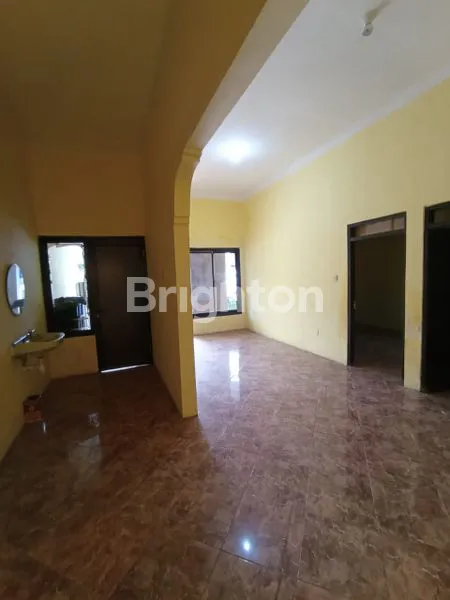 image SEWA RUMAH KEREN DI GUNUNG SARI (2)