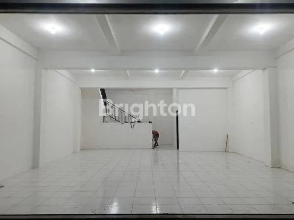 image BANGUNAN AREA KAMPUS COCOK UNTUK USAHA (4)