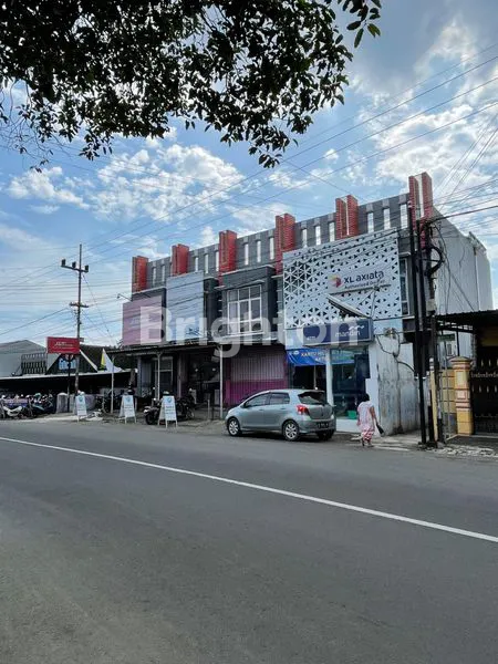 image BANGUNAN AREA KAMPUS COCOK UNTUK USAHA (1)