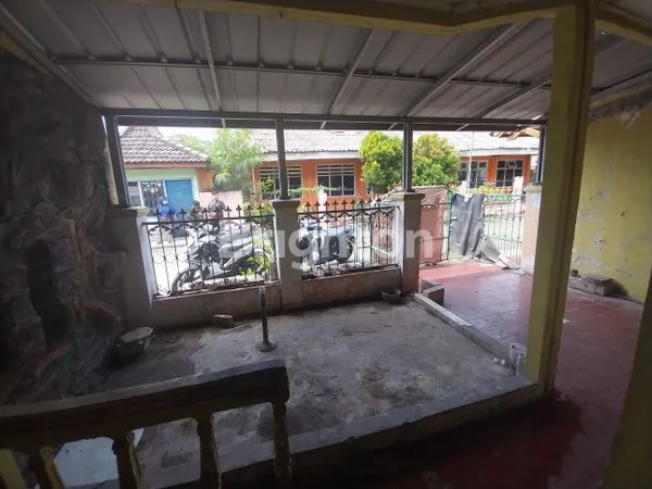 image RUMAH TAMAN WISMA ASRI BEKASI (7)