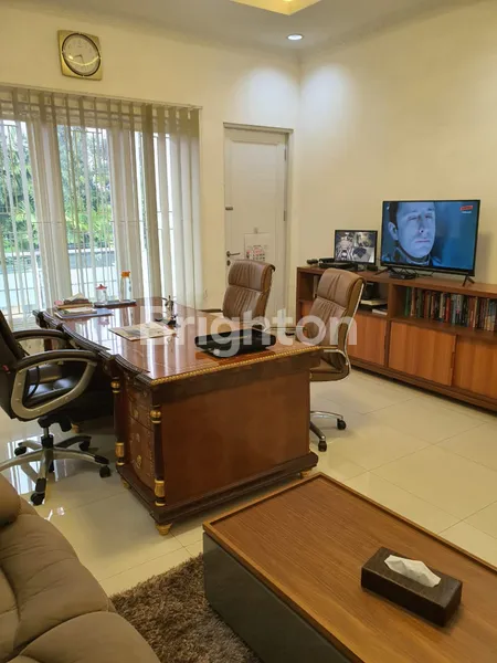 image KANTOR & MESS KARYAWAN LOKASI STRATEGIS PASAR MINGGU (5)