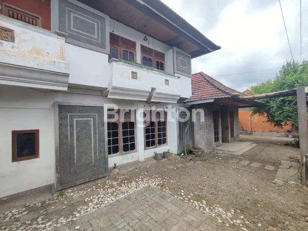 DIJUAL RUMAH 2 LANTAI DALAM KOTA DENPASAR