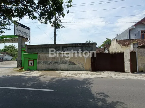 image TANAH BONUS GUDANG TUA DI SUKOHARJO (3)