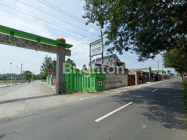 image TANAH BONUS GUDANG TUA DI SUKOHARJO (4)