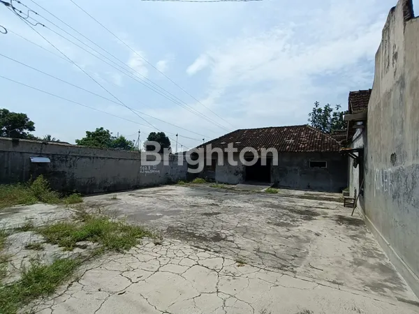 image TANAH BONUS GUDANG TUA DI SUKOHARJO (5)