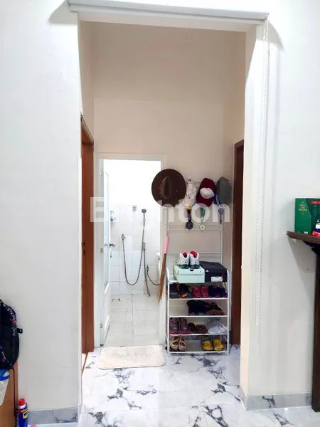 image RUMAH HOOK FULL GRANIT (5)