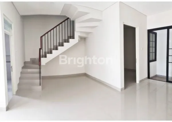 image *DIJUAL RUMAH AREA SURABAYA TIMUR - LEBAK JAYA, GRESS 2 LANTAI, LOKASI DEPAN* (3)