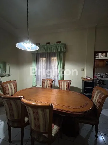 image DIJUAL RUMAH CANTIK DI SETIABUDI REGENCY (6)