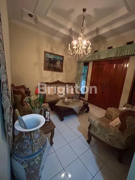 image DIJUAL RUMAH CANTIK DI SETIABUDI REGENCY (3)
