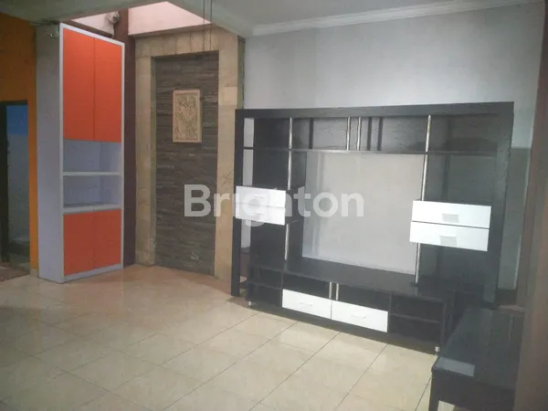 image RUMAH KONDISI BAGUS SIAP HUNI CIPUTAT TIMUR (7)