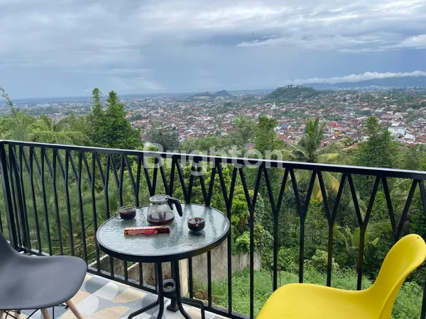 image DIJUAL VILLA HOMESTAY FULL FURNISHED (VIEW KOTA DAN LAUT) DI BATU KALAM, BANDAR LAMPUNG (2)