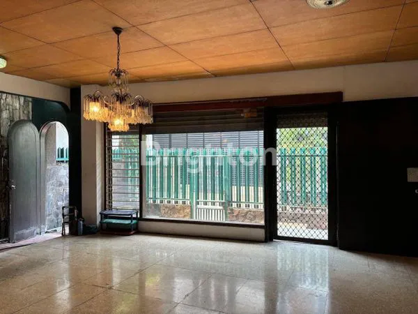 image RUMAH BESAR MURAH DI BATU CEPER JAKPUS (2)