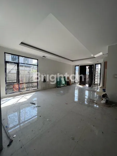 image *RUMAH GRESS ARAYA GALAXY BUMI PERMAI BOULEVARD SURABAYA DEKAT PAKUWON CITY, ITS, UNAIR GALAXY MALL, MERR* (5)