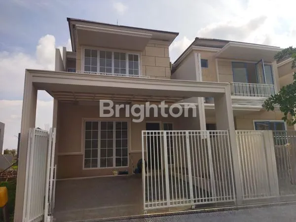 image MINIMALIS MODERN TOUCH LIVING IN LUXURIES HOME SURABAYA TIMUR (1)