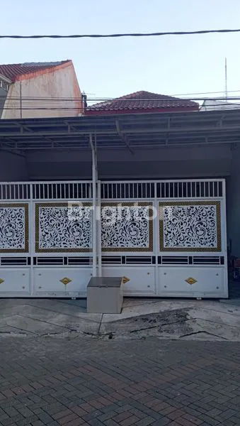 RUMAH SECOND SIAP HUNI