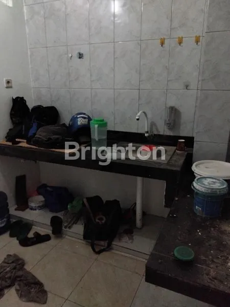 image DISEWAKAN RUMAH 2 LANTAI MINIMALIS CANTIK (5)