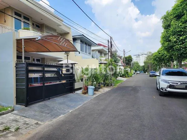 image RUMAH SHM 2 LANTAI SIAP PINDAH DI PURI INDAH KEMBANGAN JAKARTA BARAT (2)