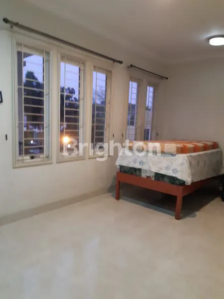 image RUMAH CLUSTER GARNET GADING SERPONG (5)