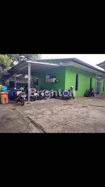 image KESEMPATAN LANGKA MEMILIKI PROPERTI DENGAN LUAS TANAH BESAR DI KAWASAN STRATEGIS YANG TERLETAK DI PINGGIR JALAN DAN BISA UNTUK HUNIAN ATAUPUN UNTUK USAHA !!! (7)