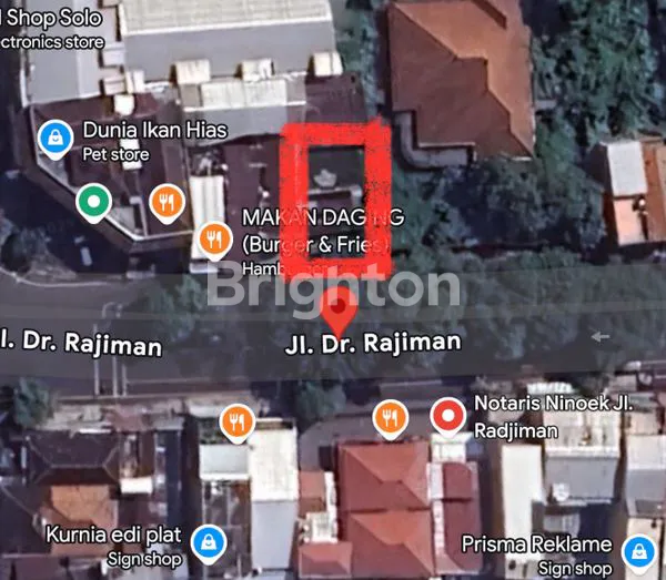 image RUMAH HITUNG TANAH DI JALAN RADJIMAN SOLO!! LOKASI STRATEGIS DAN TENGAH KOTA!!! LEBAR DEPAN 10 METER (2)