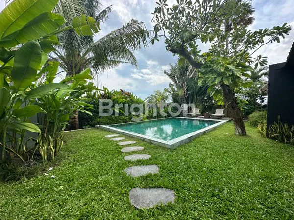 image VILLA JOGLO 2BR 700 METER DARI PANTAI CEMAGI (1)
