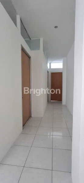 image RUKO 4 LANTAI KEBAHAGIAAN GAJAH MADA (7)