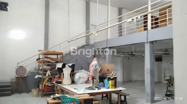 image RUMAH LUAS BISA BUAT KULINER HIDDEN PLACE  (8)