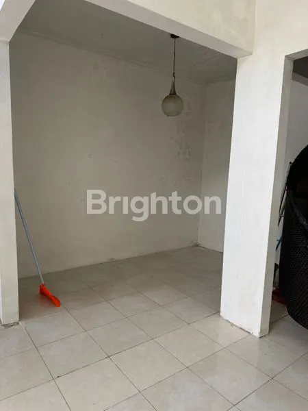 image RUMAH  CANTIK SIAP HUNI YANG  NYAMAN AMAN (5)