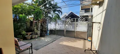 image RUMAH HOEK DARMO PERMAI UTARA (5)
