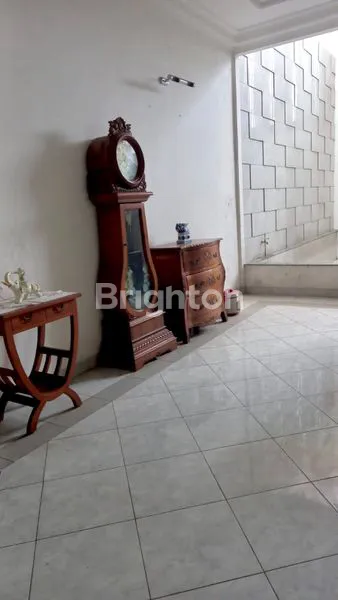 image RUMAH MEWAH MURAH HOEK 427 M2 CITRAN GRAN CIBUBUR BEKASI (2)