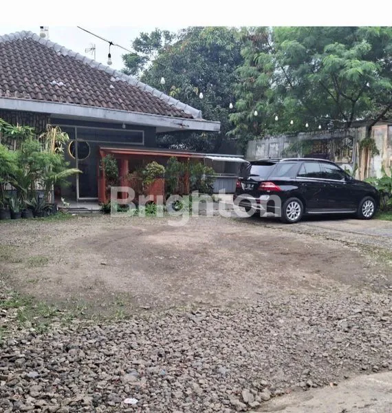 RUMAH KOLONIAL ESTETIK KOTA BOGOR