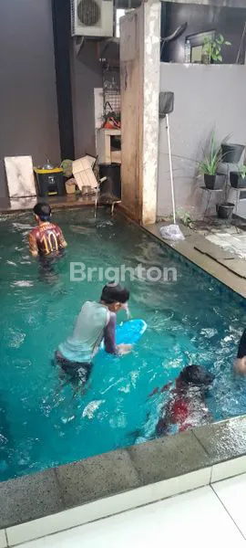 image DIJUAL CEPAT RUMAH 2 LANTAI CIPUTAT TIMUR KOTA TANGERANG SELATAN (5)