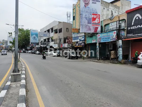 image RUKO SANGAT STRATEGIS DI TENGAH KOTA (4)