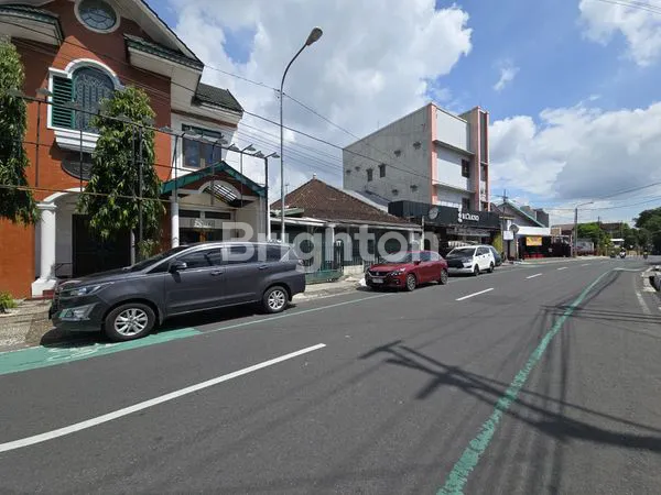 image RUMAH DI SALATIGA JALAN RAYA STRATEGIS (2)