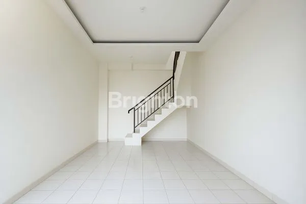 image RUKO 2 LANTAI PINGGIR JALAN BINTARO, TANGERANG SELATAN  (2)