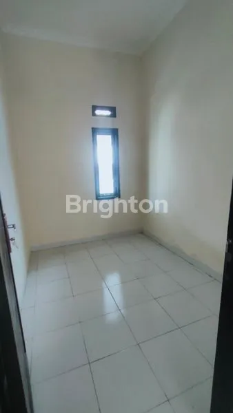 image RUMAH DI SEWAKAN JLN PRAMUKA  (4)