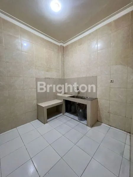 image RUMAH 2 LANTAI SIAP HUNI JELAMBAR (8)