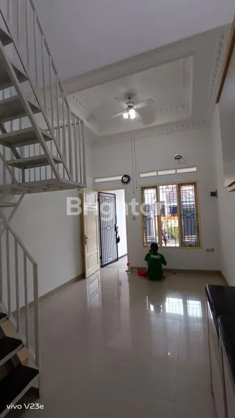 image RUMAH 1½ LANTAI SIAP HUNI LOKASI PORIS INDAH CIIPONDOH TANGERANG (2)