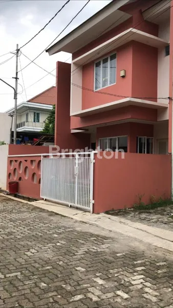 image RUMAH MINIMALIS DI SUNRISE GARDEN CLUSTER KECIL YANG BEBAS BANJIR (5)