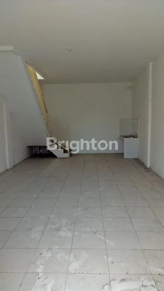 image RUKO GREEN CITY TOWN HOUSE GUNUNG ANYAR SAWAH (4)