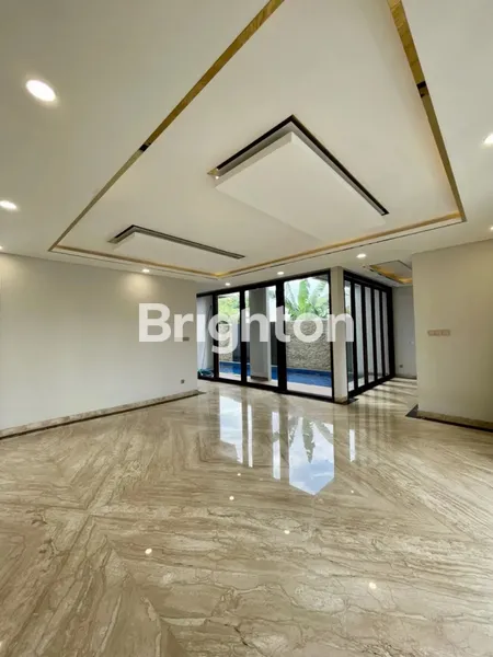 image DIJUAL RUMAH MEWAH 4 LANTAI DI JAGAKARSA – FULL MARMER, KOLAM RENANG & SMART HOME (1)