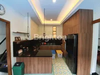 Screenshot 2025 06 04 at 18.01.38