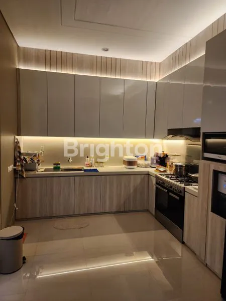 image RUMAH GREENLAKE BAGUS DAN MEWAH (4)