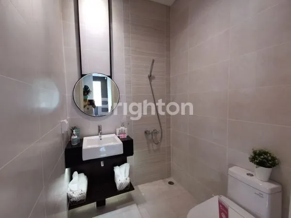 image RUMAH MEWAH FLAMINGO RESIDENCE SERPONG (7)