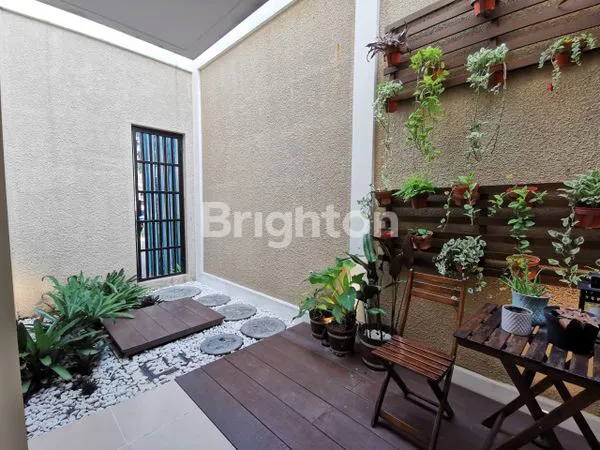 image RUMAH MEWAH FLAMINGO RESIDENCE SERPONG (6)