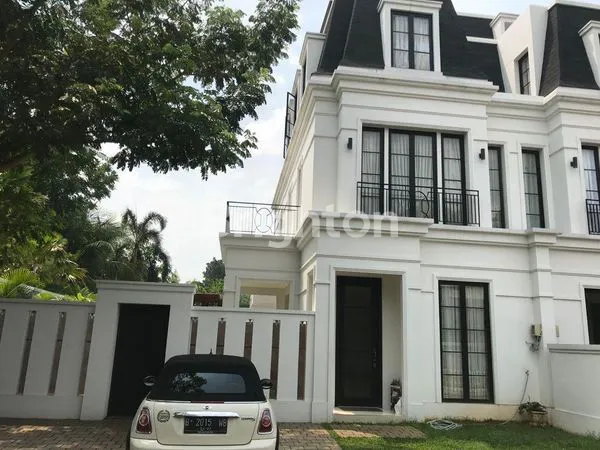 image RUMAH BERGAYA EROPA DI KEMANG JAKARTA SELATAN LT 234M2, DEKAT KE PEJATEN, KEMANG, AMPERA    (1)